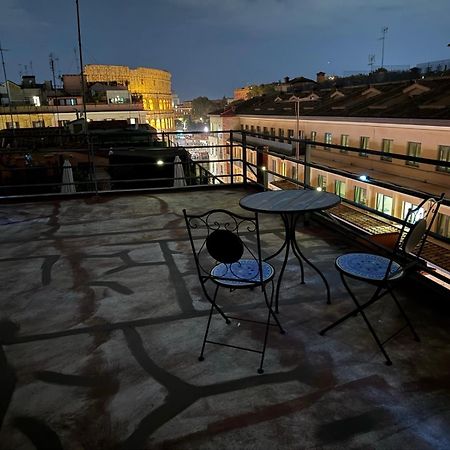 Attico Loft & Rooftop Colosseo Rome Luaran gambar